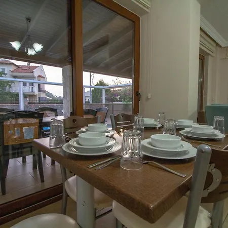 Prestij Garden 4+1 , Oezel Havuzlu, Фетхие