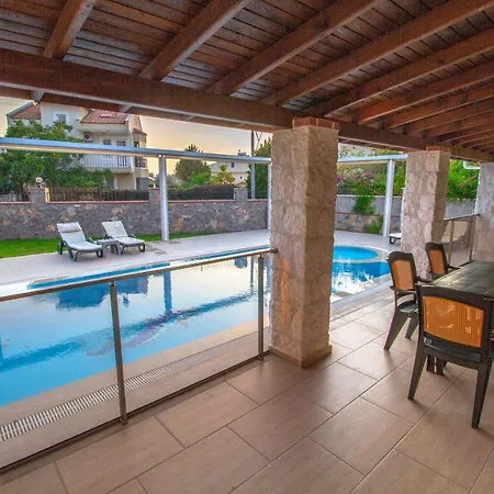 Prestij Garden 4+1 , Oezel Havuzlu, Villa *