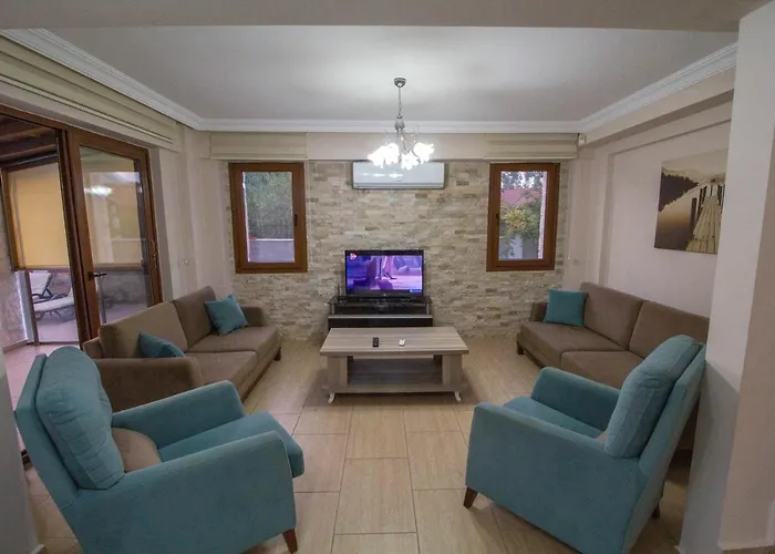 Vilă Prestij Garden 4+1 , Oezel Havuzlu, *