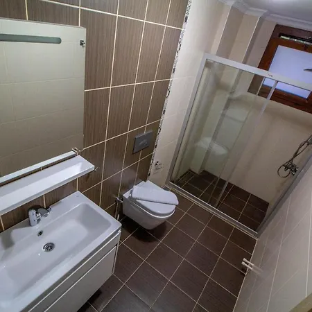 Prestij Garden 4+1 , Oezel Havuzlu,